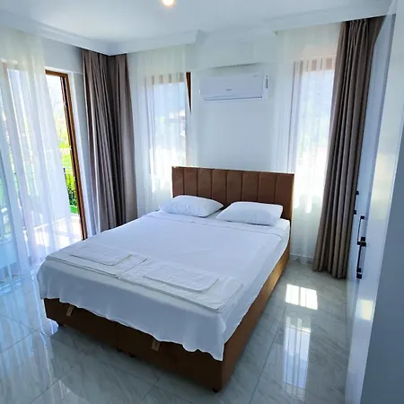 Arcadia Villa